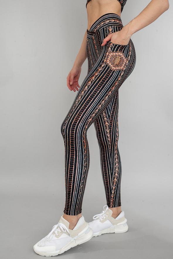 Zephyr Rouched Pocket Legging Pocket